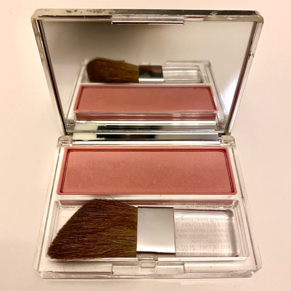 Clinique Powder Blush in Berry Delight